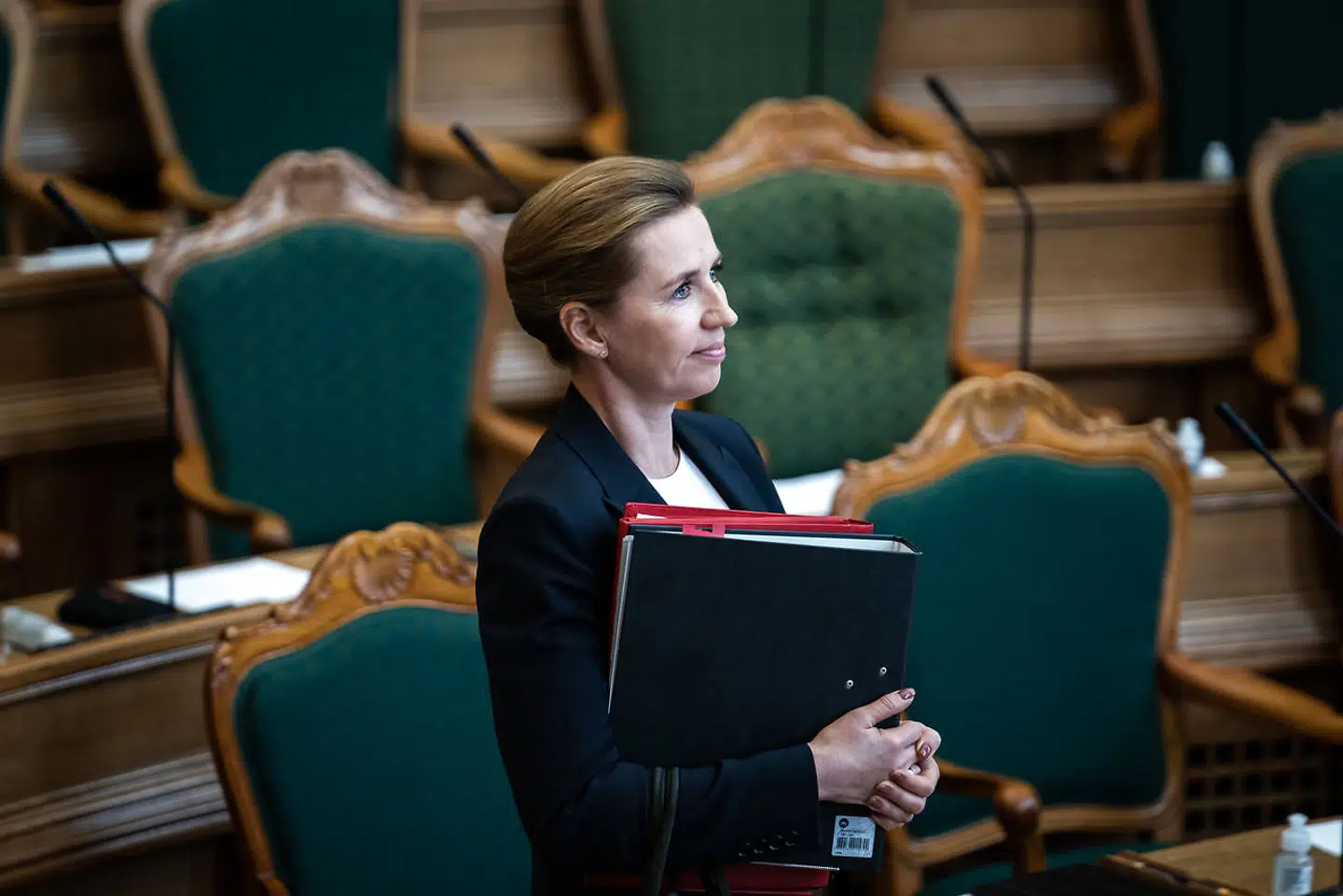 Mette Frederiksen (S) under folketingets åbningsdebat i Folketingssalen på Christiansborg, torsdag den 8. oktober 2020.. (Foto: Emil Helms/Ritzau Scanpix)