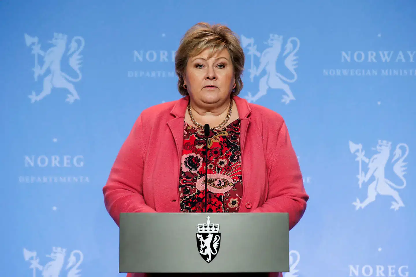 Statsminister Erna Solberg var ikke videre optimistik på nordmændenes vegne, da hun onsdag holdt pressekonference om coronasituationens mulige påvirkning på den kommende jul. Det bliver ikke som tidligere, slog hun fast.