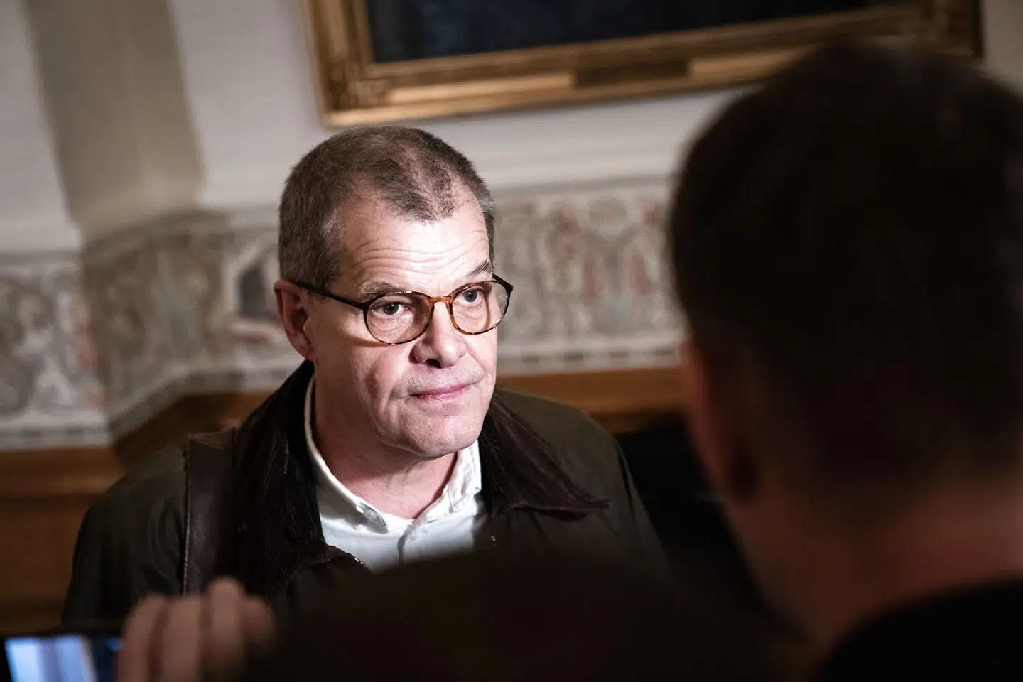 Statens Serum Institut (SSI) og faglig direktør Kåre Mølbak undlod at involvere en række vaccineeksperter på SSI i forbindelse med diskussionen om cluster 5-mutationen.