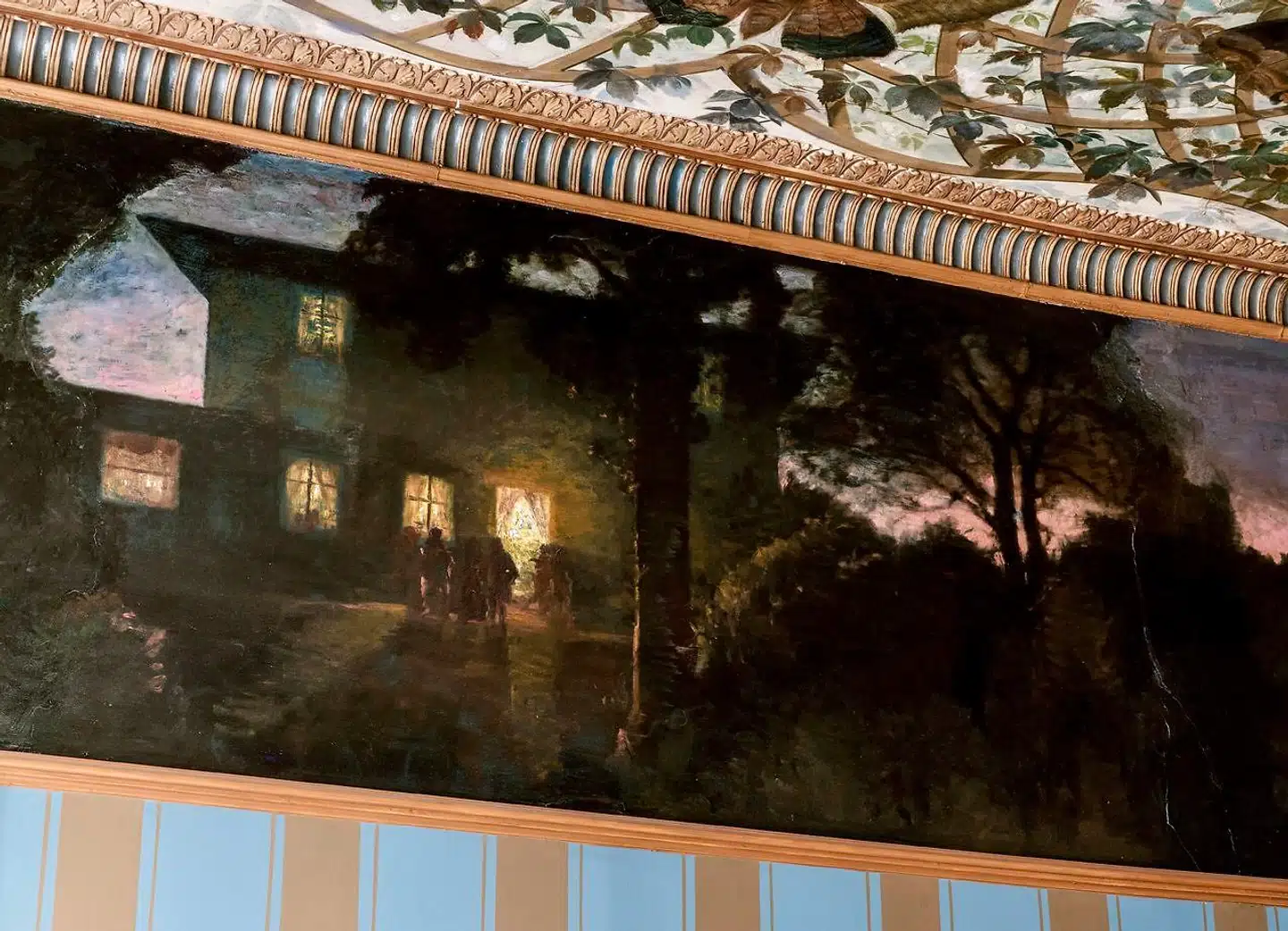 nærbillede af kunstnerne Thorvald Niss og Arnold Kroghs sommeraften i Hirschprungs sommervilla i Taarbæk.
