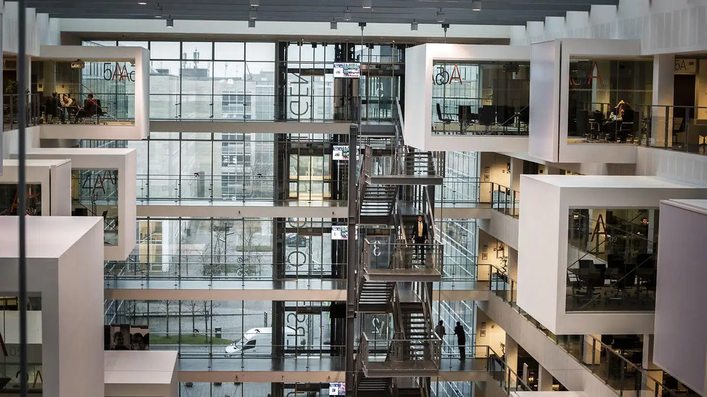 IT-Universitetet med den anderledes arkitektur har til huse tæt på DR-Byen i Ørestaden i København. Foto: Maria Albrechtsen Mortensen