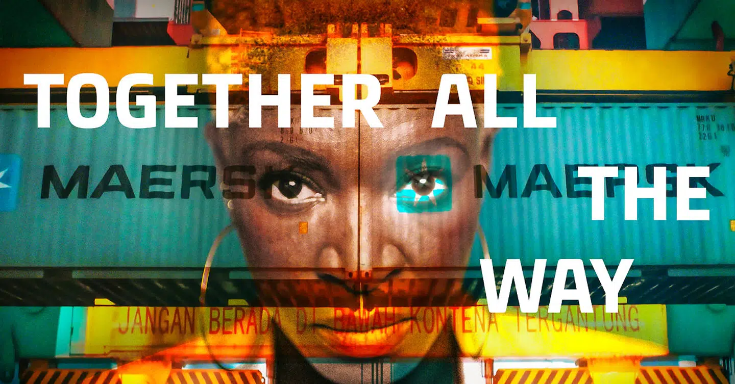 »Det er en rekrutteringsvideo, og vi vil som alle andre store virksomheder gerne appellere til unge og signalere, at det her et cool sted at arbejde,« siger Maersks topchef, Søren Skou. Stillbillede fra »Together All The Way«