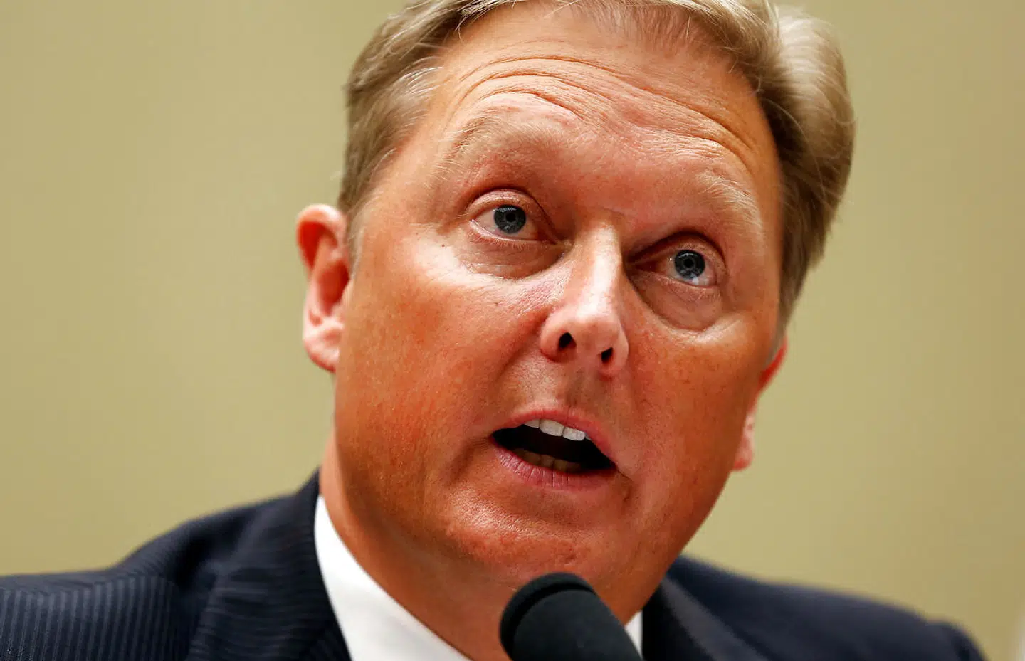 Euroinvestor har interviewet danskeren Henrik Fisker, der vil udfordre Tesla med sit svar på en elbil.