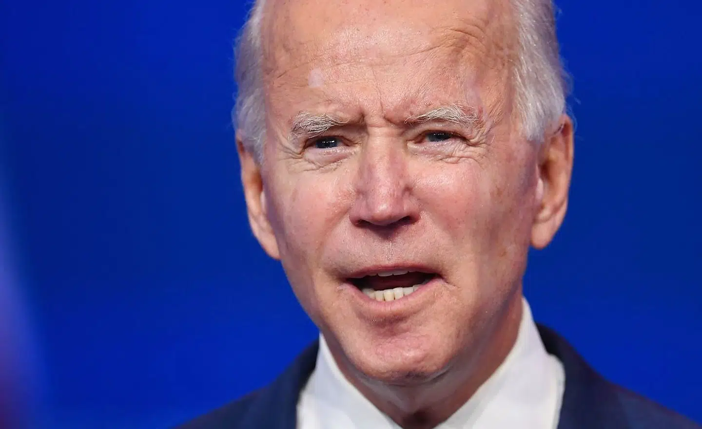 »Trumps udfordrer er gået igennem en lang valgkamp med forbavsende lidt modstand fra den fjerde statsmagt,« skriver Pierre Collignon i denne kommentar. Her er Joe Biden under en pressekonference 10. november. Foto: Ritzau Scanpix / AFP / Angela Weiss