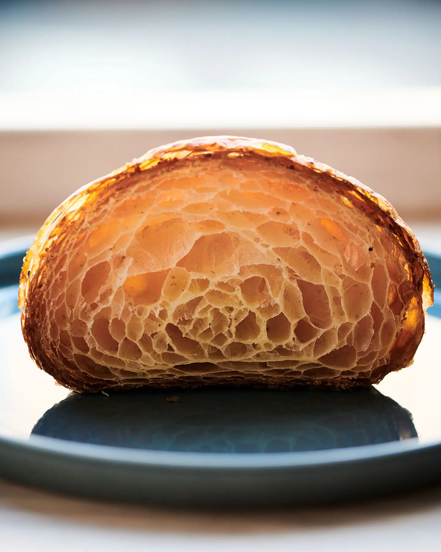 Hart Bageri har succes med genfortolkninger af danske bagetraditioner, og alt er bagt fra bunden i små portioner og med håndværket i fokus.