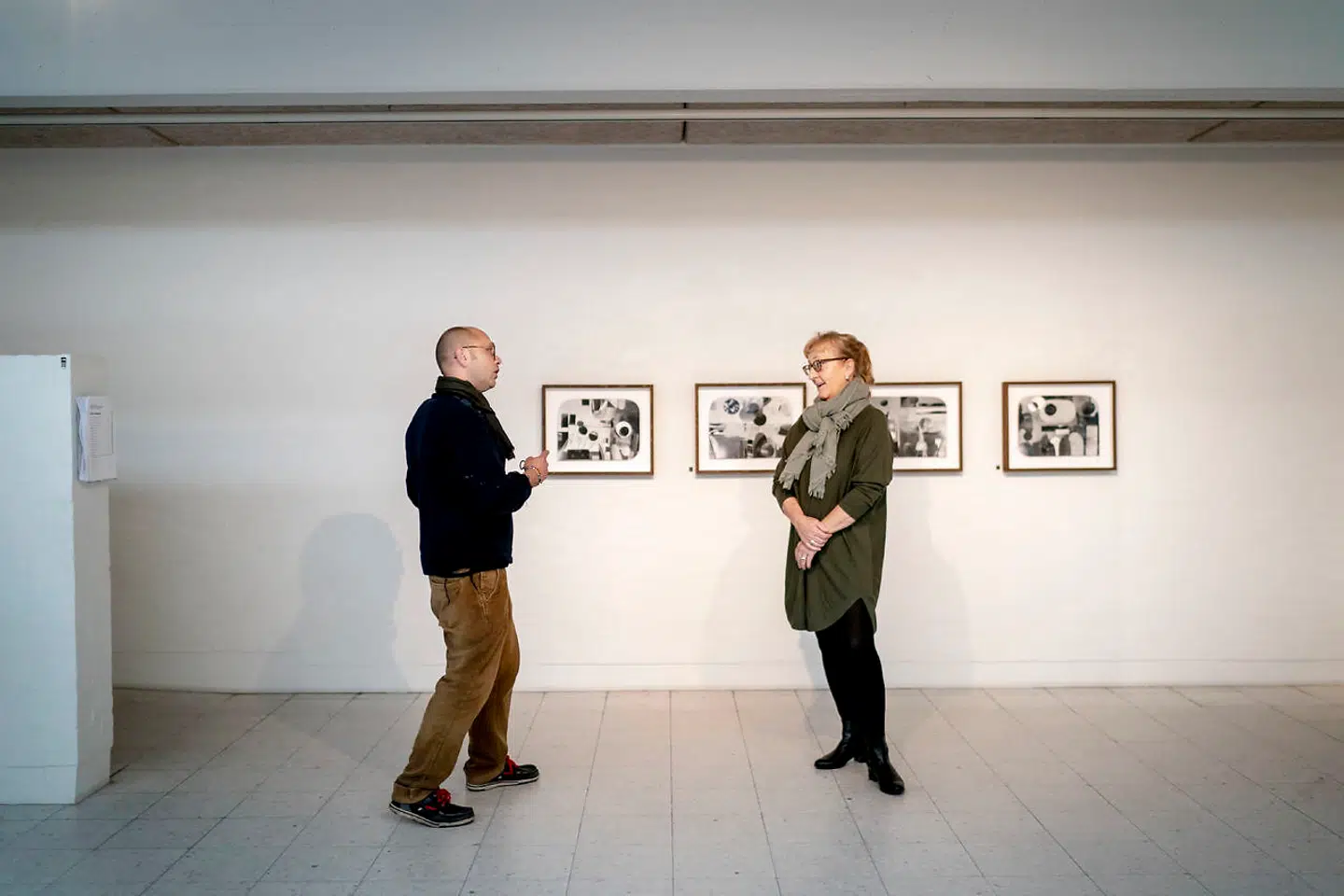Thomas Rafn er leder af Frederikshavn Kunstmuseum. Han må nu gentænke museets tilgang til publikum. Her ses Thomas Rafn med en af sine medarbejdere, Jette Christensen.