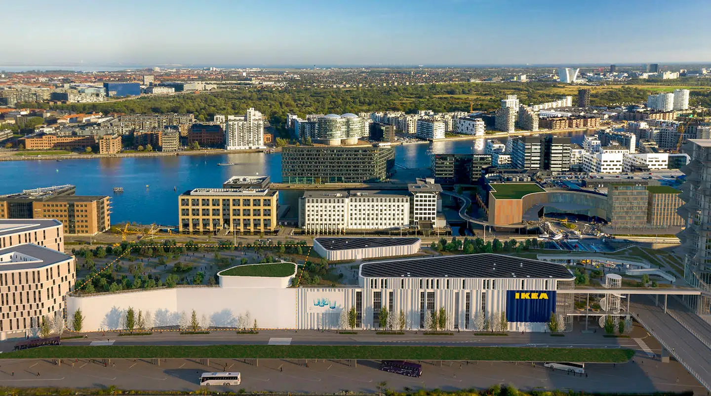 Hvis alt går efter planen, åbner IKEA på Kalvebod Brygge i 2023 i en mindre udgave, end det oprindeligt var tænkt. Det er endnu ikke besluttet, hvad det resterende område (den stiplede orange linje nedenfor) skal bruges til.