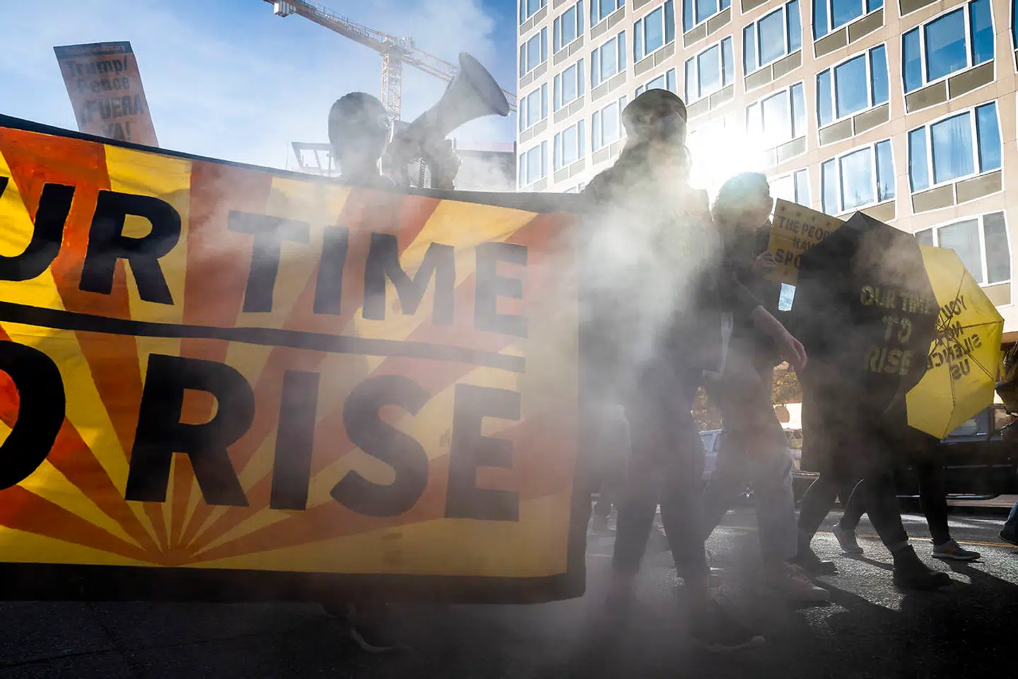 Demonstranter viser deres sympati med Biden-lejren i Washington D.C.