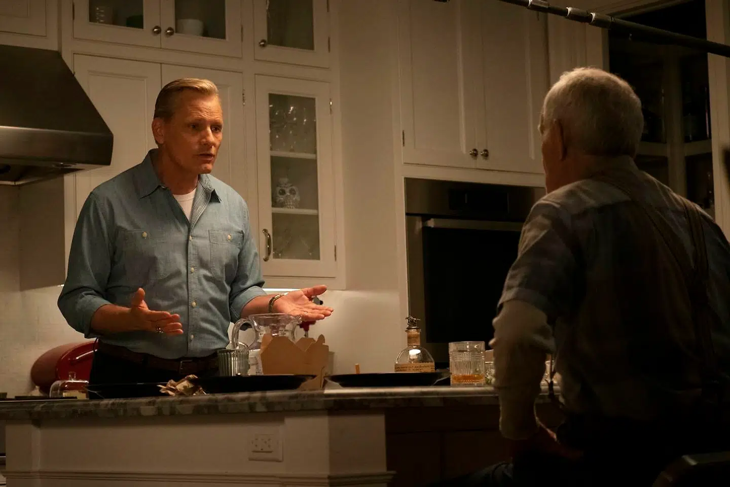 Det virker, som om Viggo Mortensen (billedet) har skrevet to interessante karakterer, men har glemt at give dem en historie at agere i.