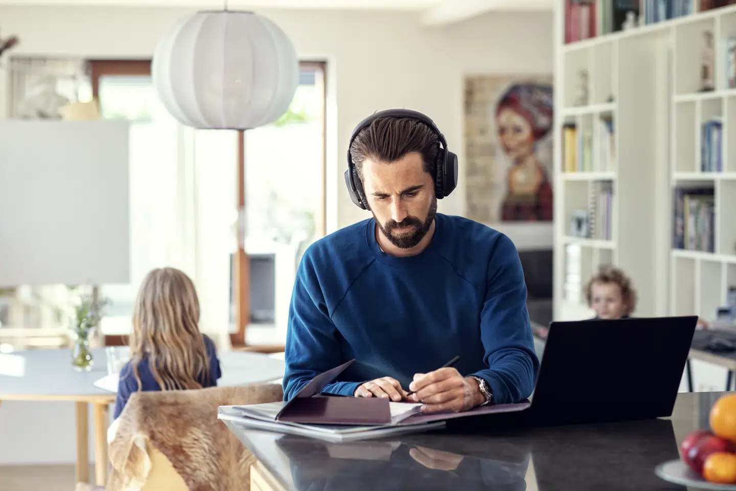 Vi skal vænne os til, at vores arbejdspladser bliver mere fleksible. det stiller højere krav itl vores udstyr.