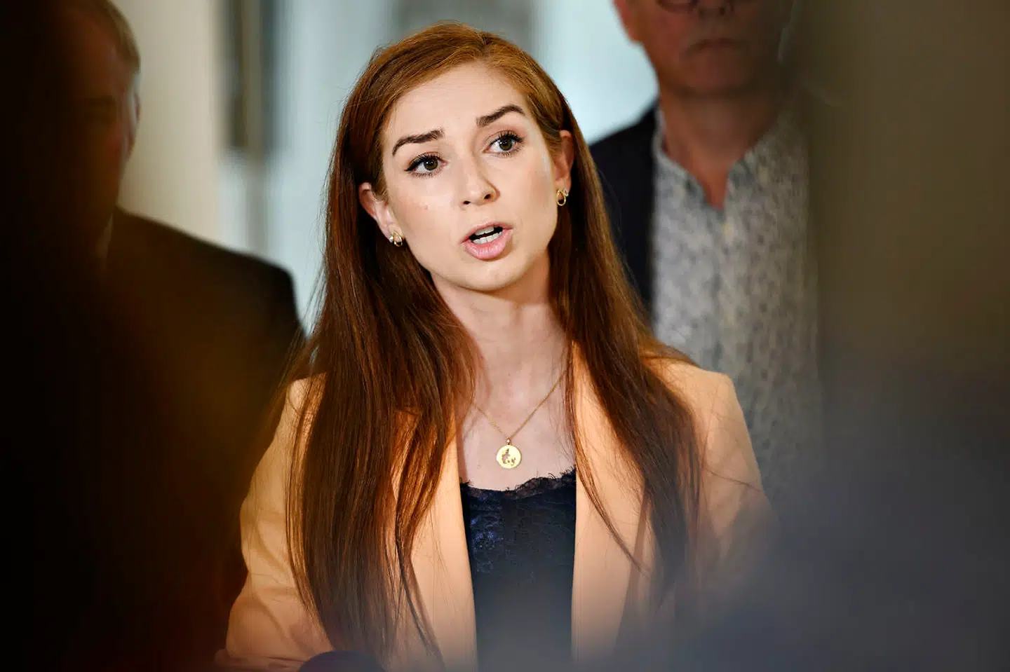 Inger Støjberg (V) afsporer en vigtig debat og lægger et ansvar på ofrenes skuldre, som ikke er rimeligt, lyder det fra den radikale ligestillingsordfører, Samira Nawa.