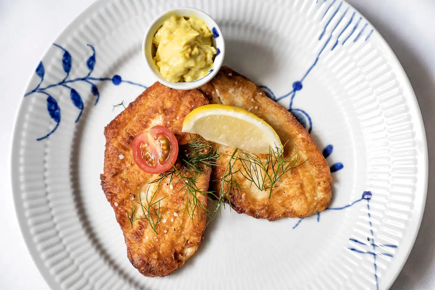 Restaurant Amalie. Amaliegade 11, 1256 København K. Pandestegt rødspætte.