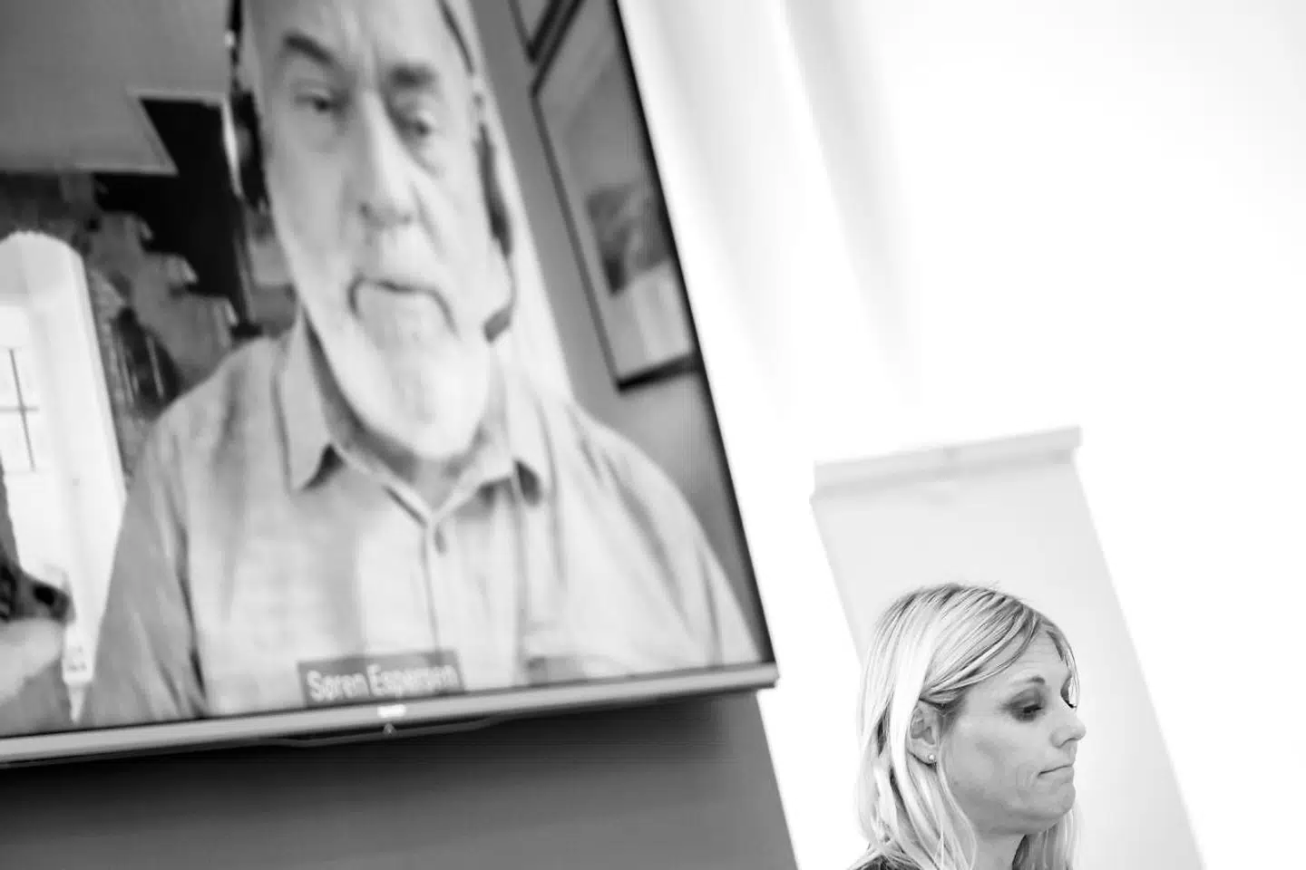 Forsvarsminister Trine Bramsen (S) og Søren Espersen (DF) under samråd om Forsvarets Efterretningstjeneste på Christiansborg i september 2020.