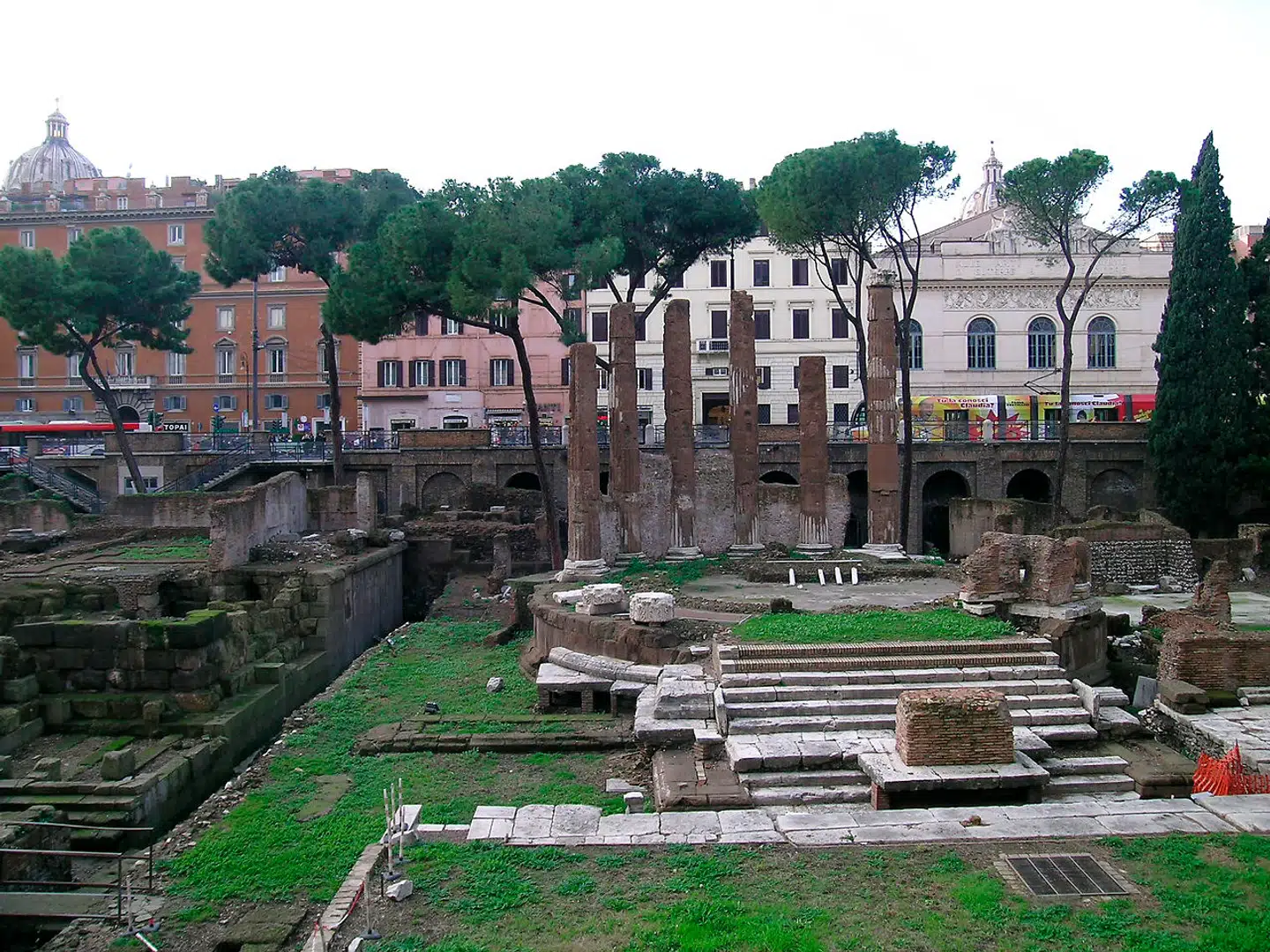Arkæologer har muligvis fundet det præcise åsted for attentatet på Cæsar ved Forum Romanum i Rom.