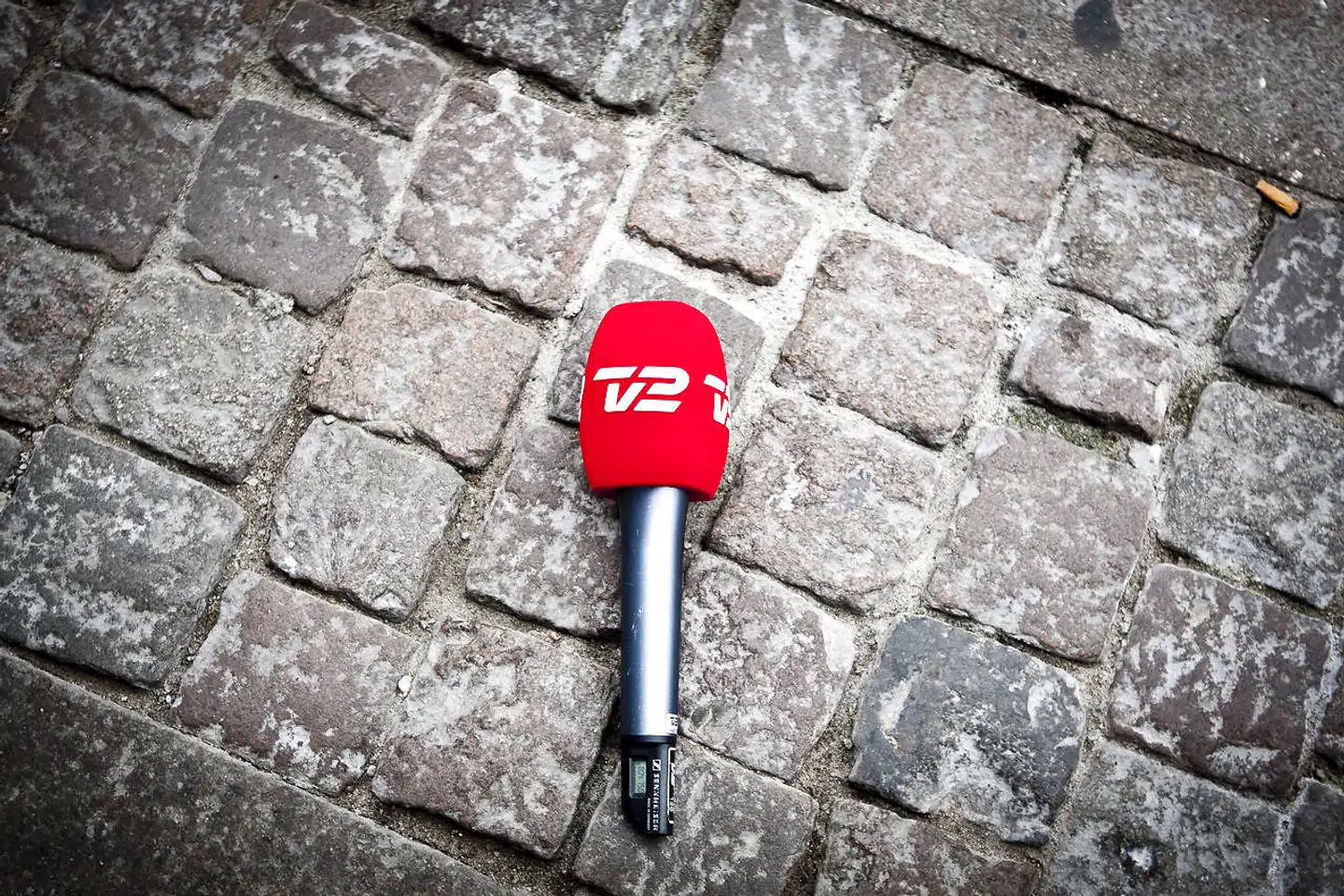 Det er nærliggende at spekulere i, om TV 2s håndtering af de her sexisme-sager, der har været, kan have en påvirkning på deres nedgang i analysen, mener brandingekspert. Men det kan ikke stå alene, for det kan også være et tegn på en stabilisering fra deres fremgang sidste år.