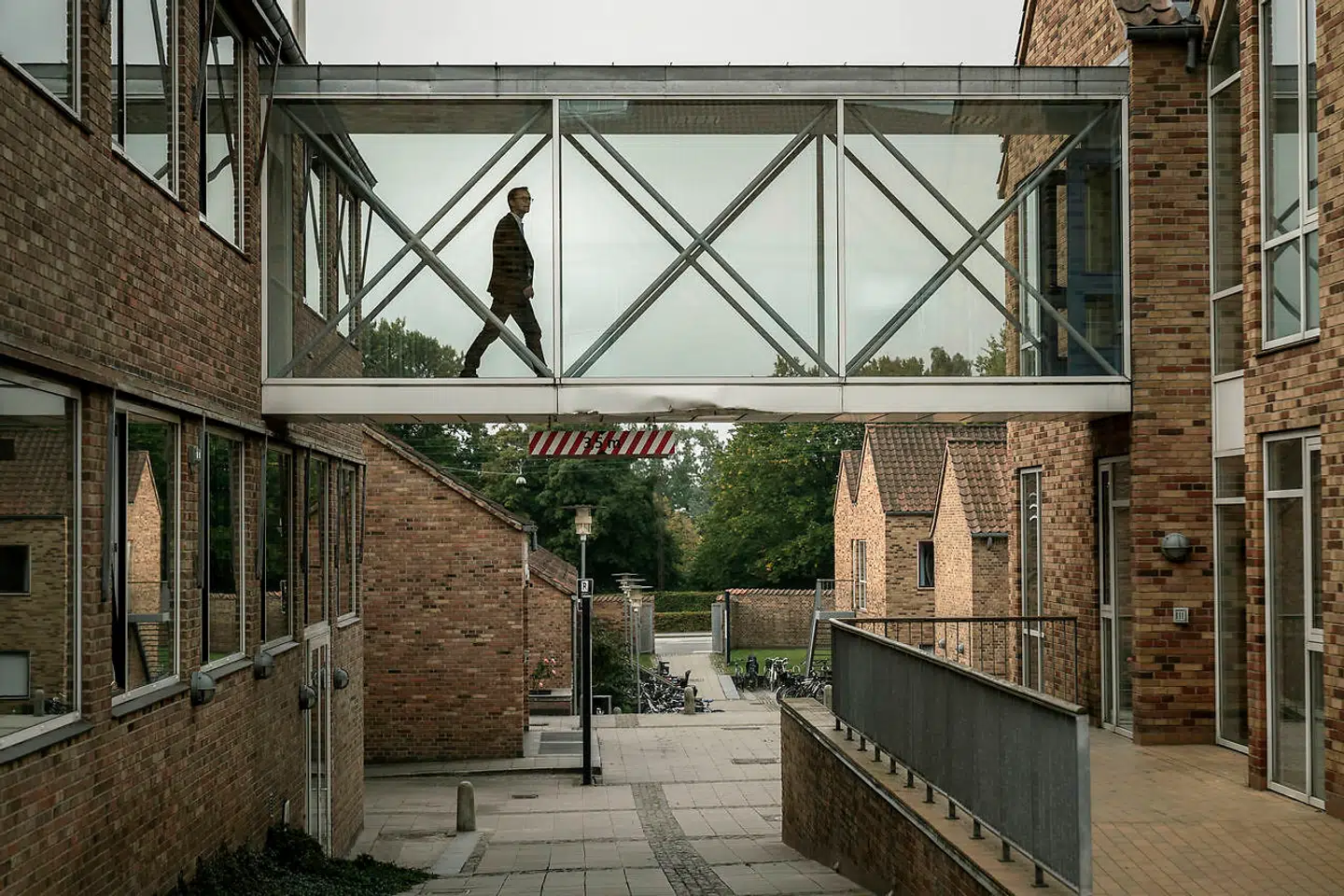 Torben M. Andersen var med det samme klar over, at han og de to andre økonomer i ekspertgruppen skulle arbejde under et massivt tidspres. »Jeg vidste godt, at jeg ikke kunne begynde at pippe om, at vi gerne ville have fire uger. Det var der slet ikke tid til. Vi fik fem døgn.«