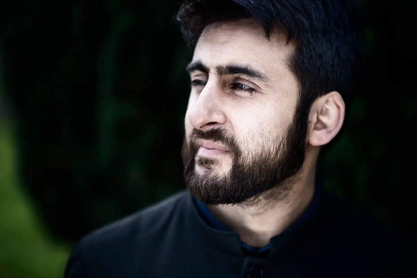 »Det er langt fra alle kvinder, der sidder fast i et voldeligt ægteskab, men det sker, at manden bruger ægteskabet som et pressionsmiddel,« siger Waseem Hussain om de omstridte religiøse skilsmissekontrakter.