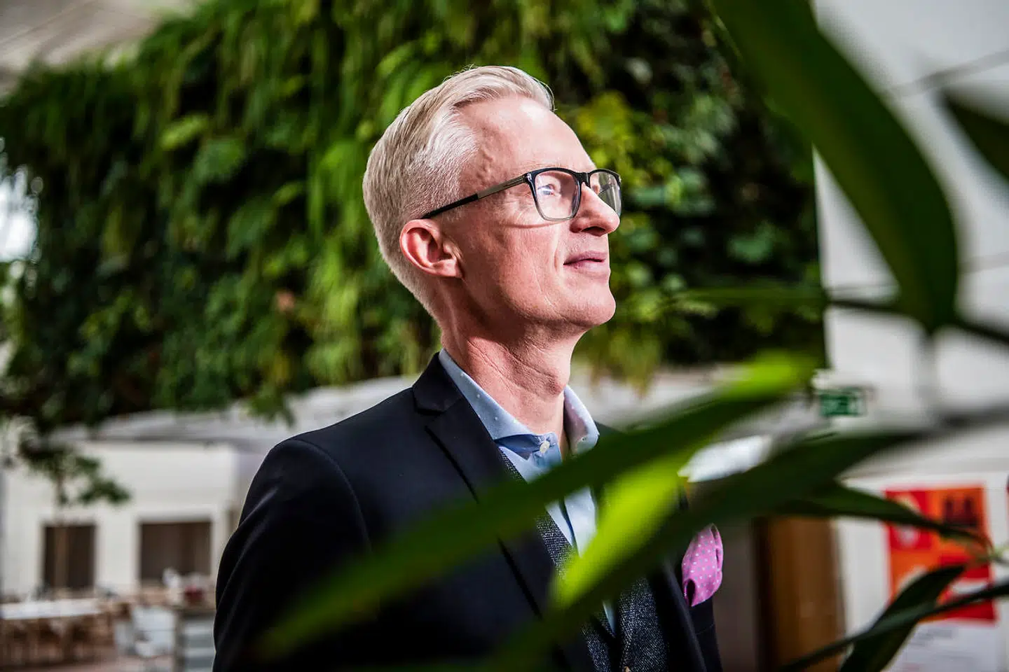 »Hvorfor skal man betale en strafskat for at drive en succesfuld virksomhed?« spørger Trygs koncernchef, Morten Hübbe, der langer ud efter regeringens særskat.