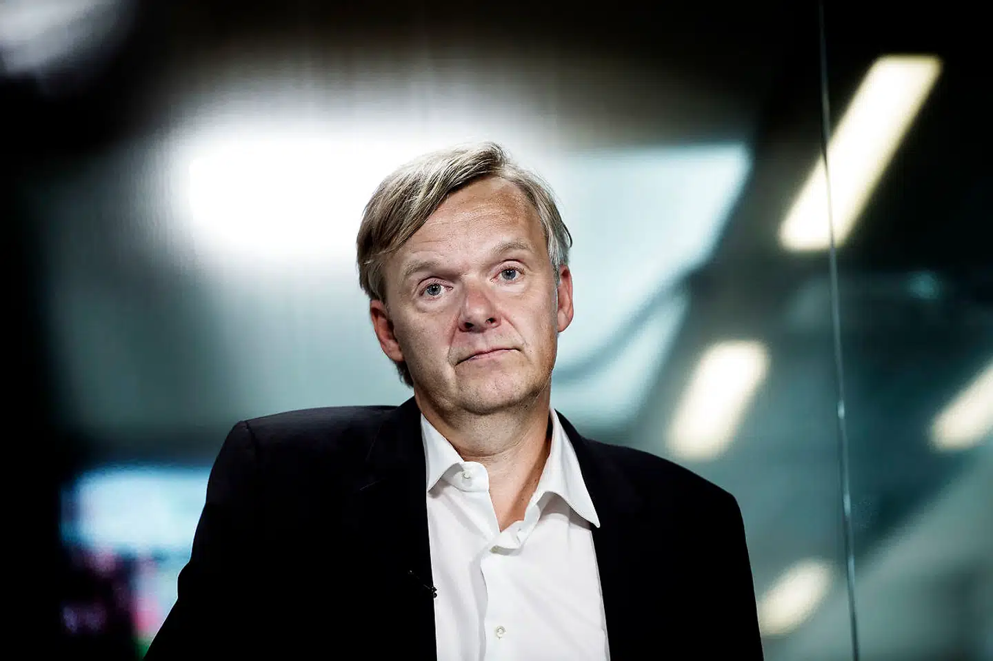 En tidligere kvindelig chef på Ekstra Bladet fortæller i Politiken at en ligestillet kollega blev forfremmet samtidig med, at han fik en advarsel for sexchikane. Her er det Ekstra Bladets chefredaktør Poul Madsen.