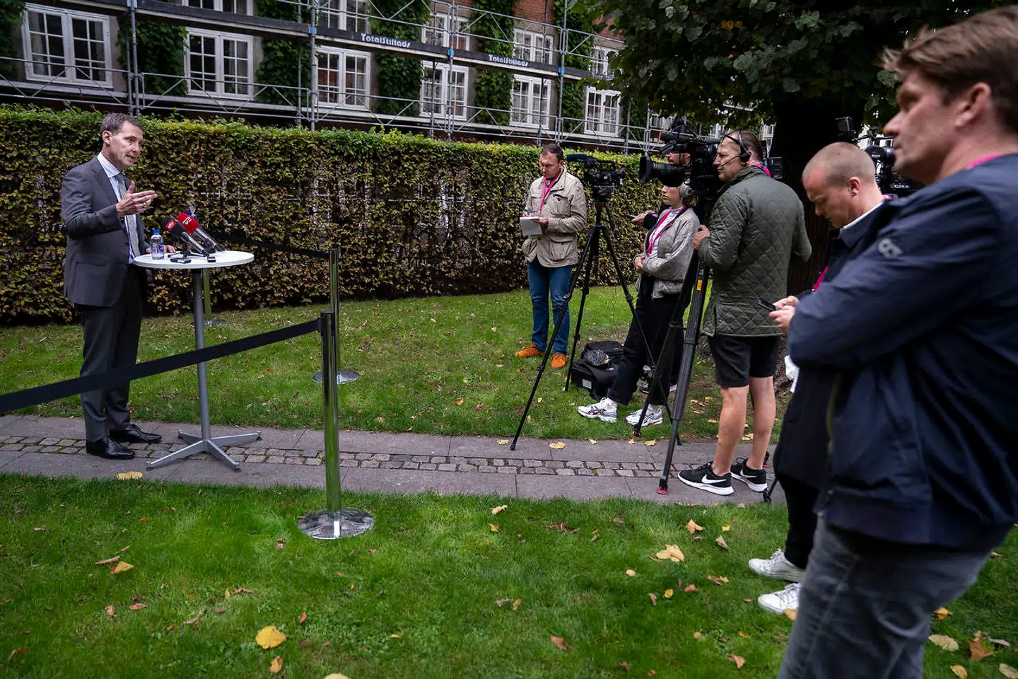 Justitsminister Nick Hækkerup (S) holder pressemøde om FE-sagen i Justitsministeriet 5. oktober 2020. Regeringen vil fremsætte et lovforslag om en særlig undersøgelseskommission i sagen om Forsvarets Efterretningstjeneste.