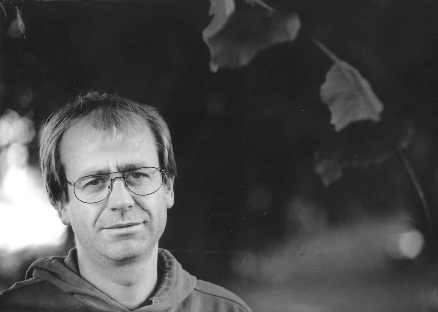 »Stemmer i debatten har hævdet, at de museer og medier, der i dag afviser at bringe de relevante tegninger, når de udstiller betydningsfulde bladtegnere, skriver om Muhammedsagen eller anmelder en bog, er med til at forhindre yderligere terrorisme. Det er de ikke. De er ofre for den,« skriver Kåre Bluitgen i denne kronik.