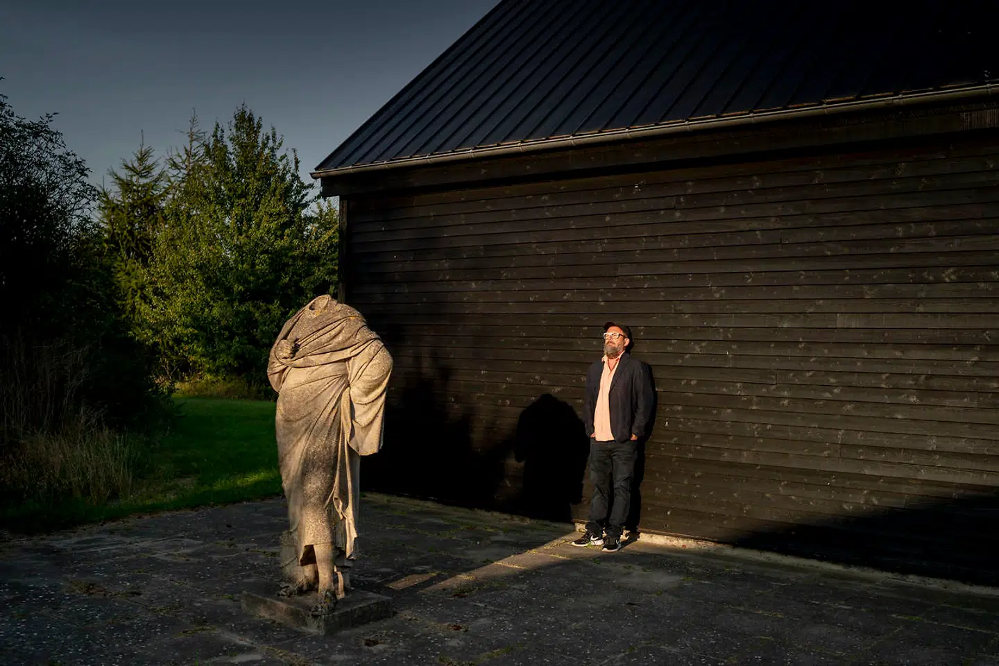 »Jeg var 14 år, da jeg fandt ud af, at jeg ville være kunstner,« siger Erik A. Frandsen. Forældrenes osteforretning i Randers var han på ingen måde interesseret i at føre videre.