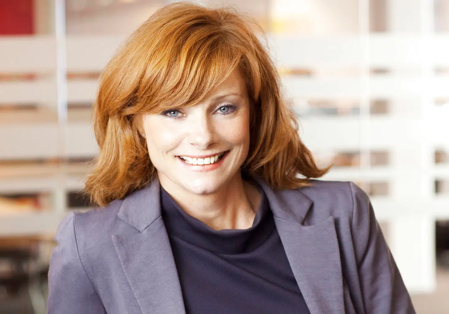 Organisationen Lederens topfigur Bodil Nordestgaard Ismiris har fået tunge direktører til at love at tage kampen op mod sexchikane.