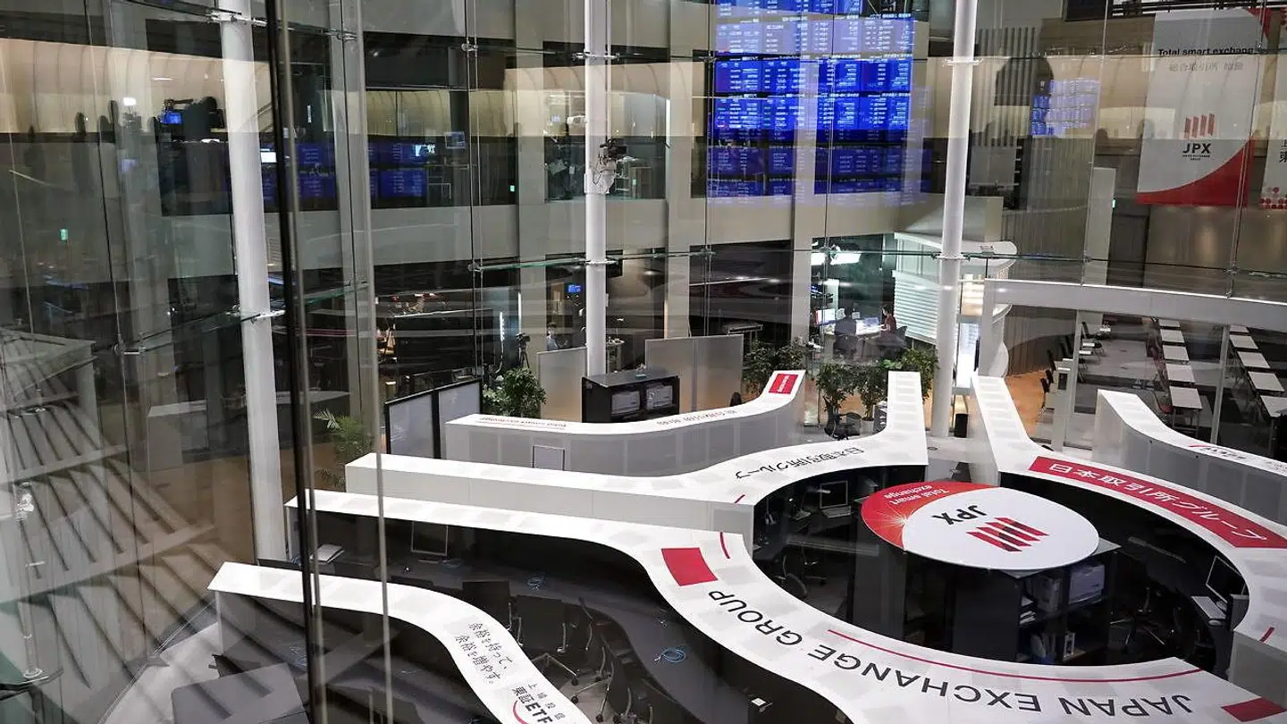 Der er helt tomt på børsen i Tokyo torsdag morgen på grund af tekniske problemer, som nu lukker børsen hele dagen.