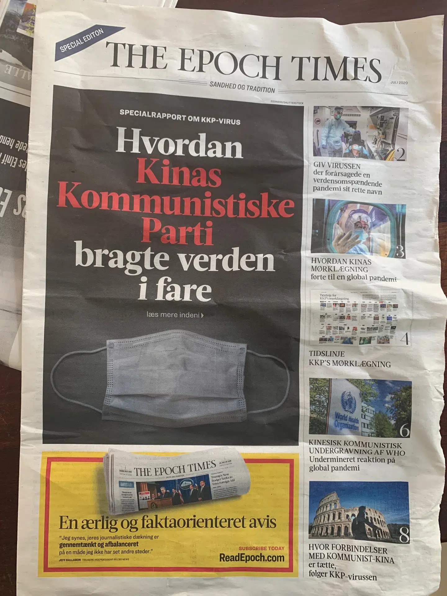 Forsiden af The Epoch Times, som i august blev husstandsomdelt til danske hjem.