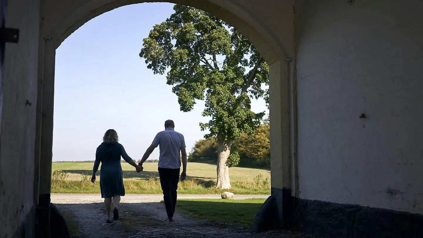 Kit Kjølhede og Claus Krüger driver den historiske bygning Hesede Hovedgård tæt på Gisselfeld.