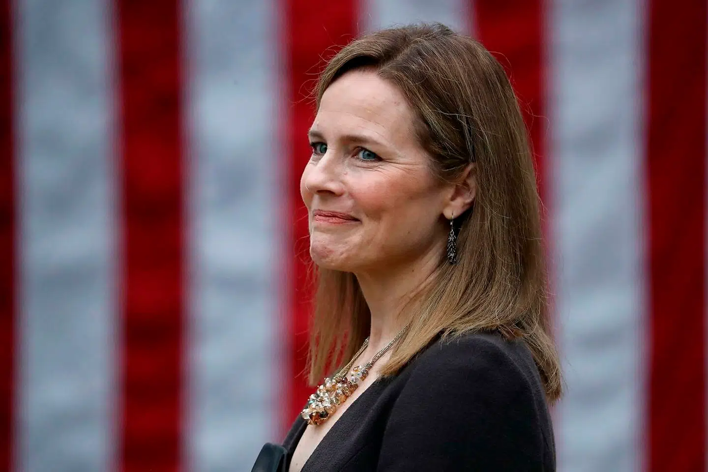 Amy Coney Barrett vurderes af demokraterne som en religiøs ekstremist, og der er ingen tvivl om, at de derfor vil grille hende under de kommende høringer i Senatet.