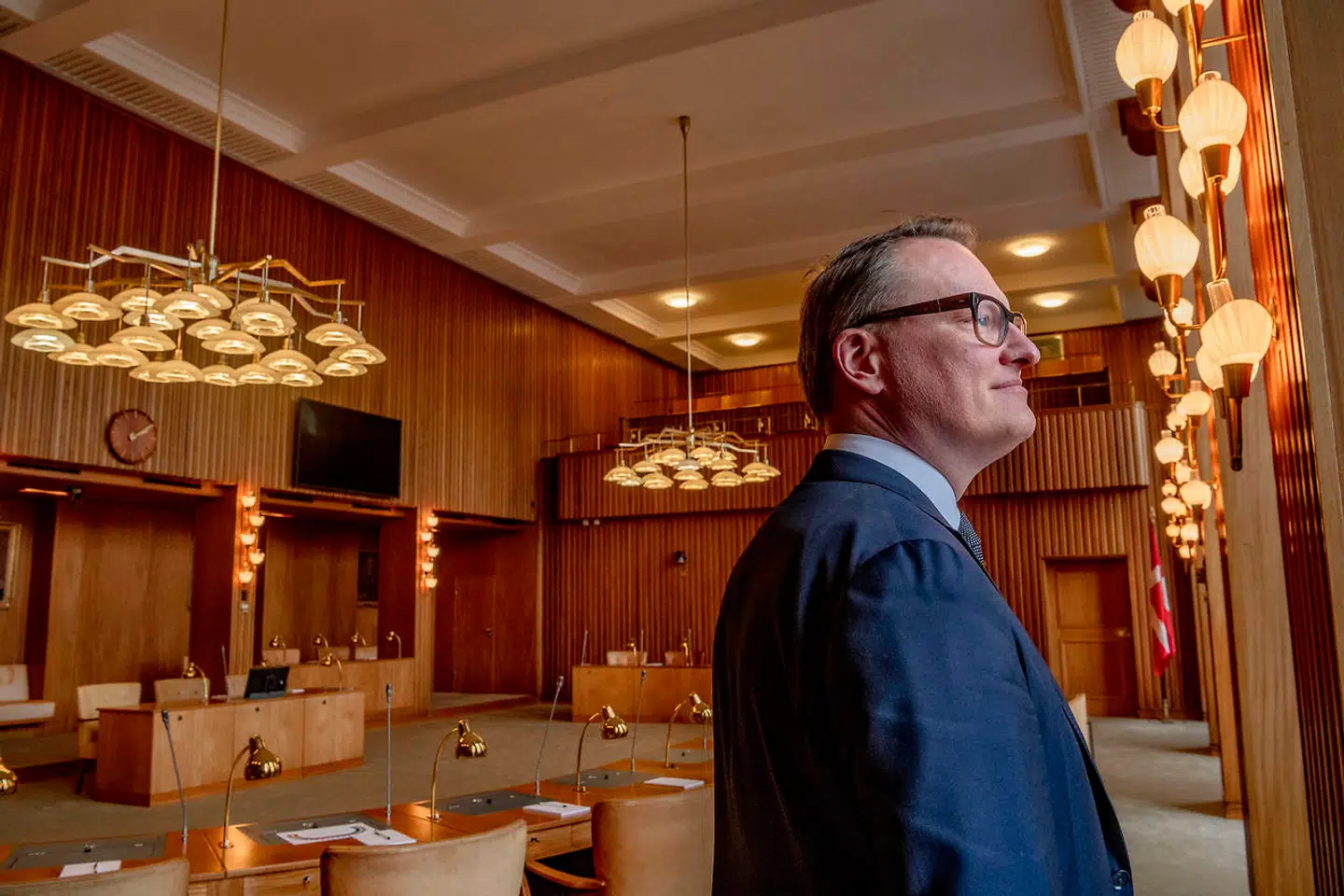 »Hvis ikke appen virker, er det falsk tryghed. Min hustru har også downloadet appen, og hun har ikke fået besked på, at jeg er smittet. Jeg synes, det er ærgerligt, hvis man bilder folk ind, at de er med til at lave smitteopsporing, og den så ikke virker,« siger Nikolaj Bøgh.