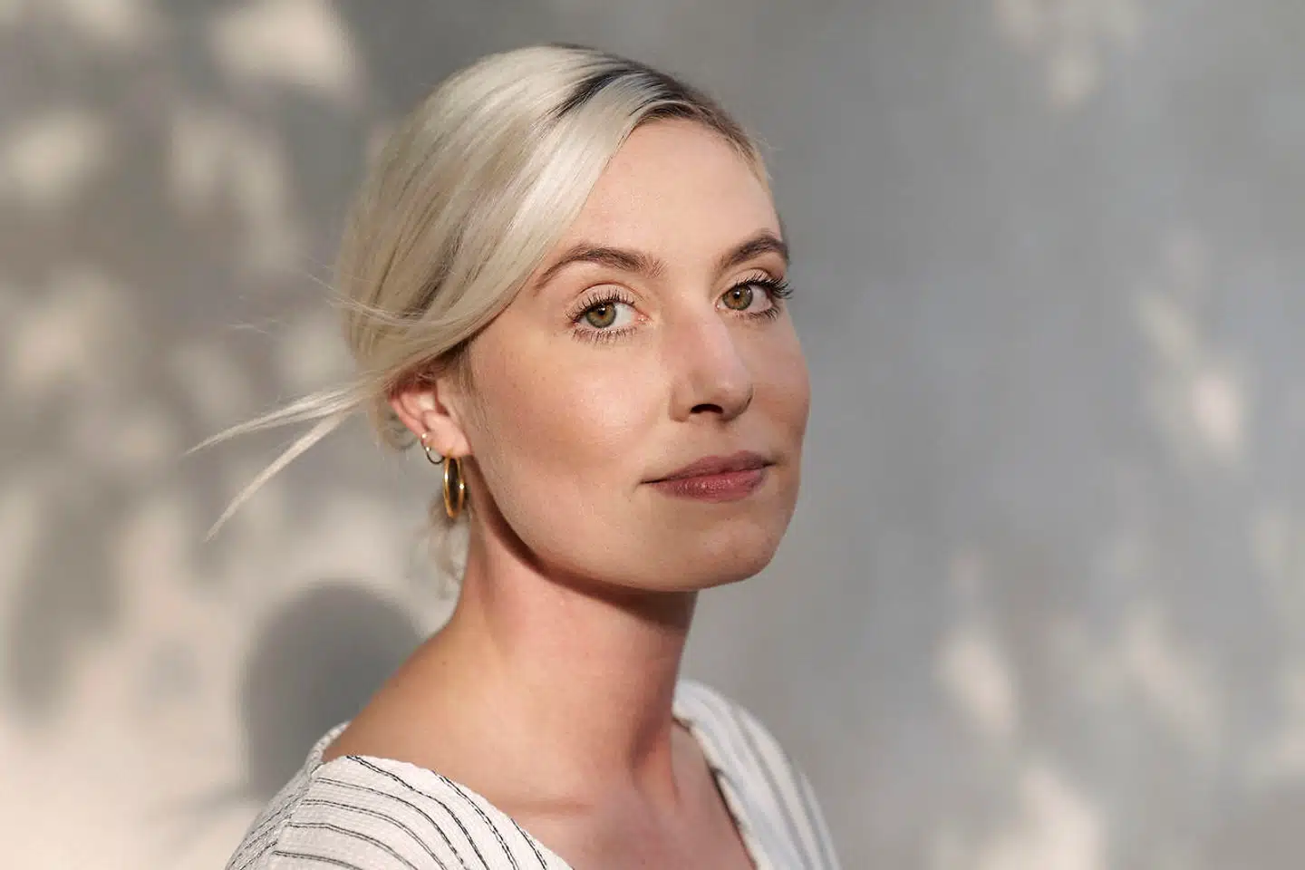 Kristina Bjørn Andersen mistede smags- og lugtesansen, da hun for et halvt år siden blev smittet med coronavirus. Hun har endnu ikke fået smags- og lugtesansen tilbage, men håber, at det sker snart.