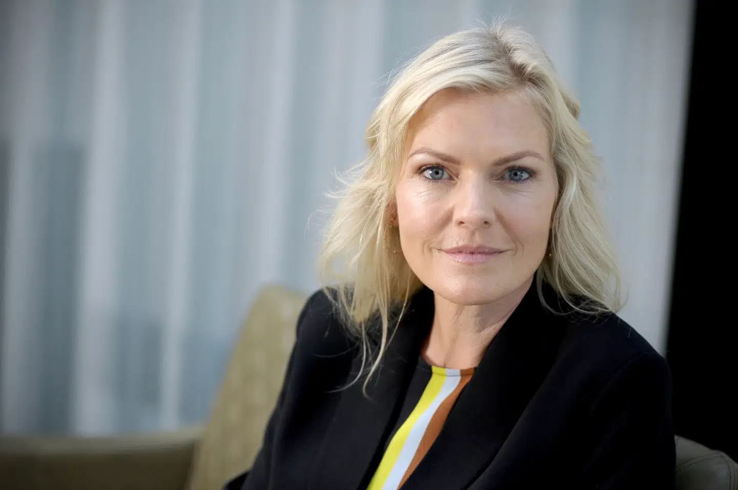 »Du, Sørine Gotfredsen, ved, at de fleste ugerninger forfølger en, og at bede om tilgivelse ikke altid er nok,,« skriver Lotte Thor Høgsberg, journalist og tidligere studievært.