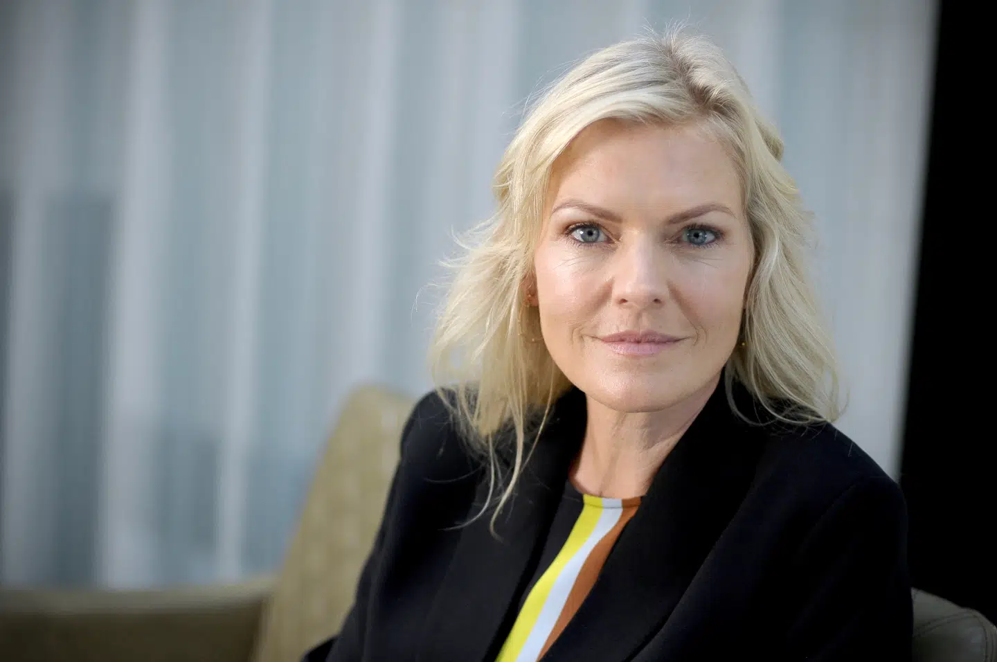 »Du, Sørine Gotfredsen, ved, at de fleste ugerninger forfølger en, og at bede om tilgivelse ikke altid er nok,,« skriver Lotte Thor Høgsberg, journalist og tidligere studievært.