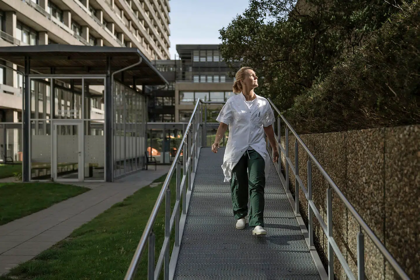 For Lene Russell var det - rent professionelt - en god øvelse at skulle få Covita-afdelingen op og køre hurtigst muligt. For første gang i sin karriere skulle hun være med til at træffe de store beslutninger på hospitalet.