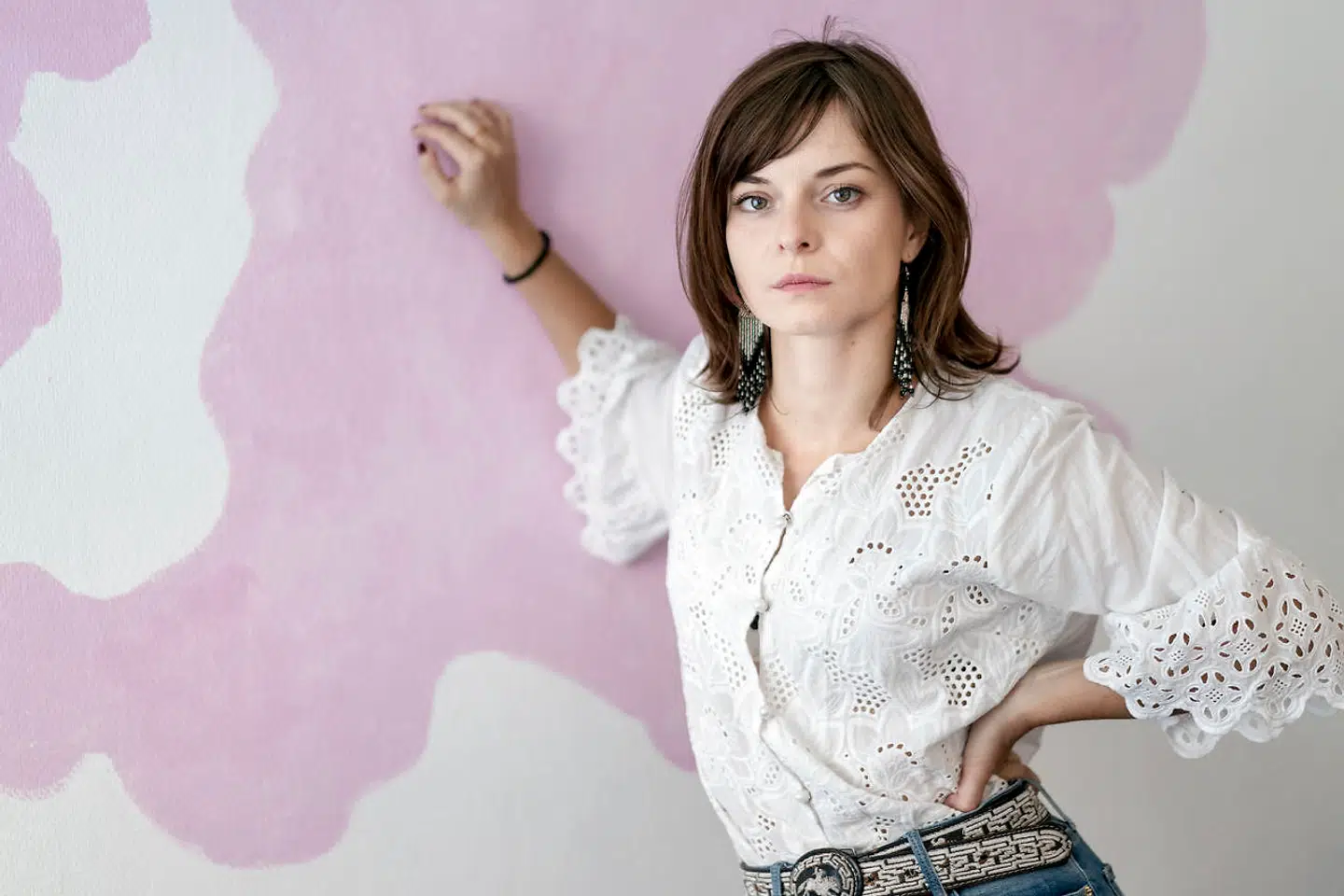 »Jamen, prøv at høre – du er bare ikke så god til det der. Og hvad så? Affind dig med, at du er dårlig til det her. Det betyder ikke, at du altid vil være dårlig, men det kan betyde, at du altid vil være dårlig. So fucking what?« siger Jelena Bundalovic i denne portrætserie om culingbørn.