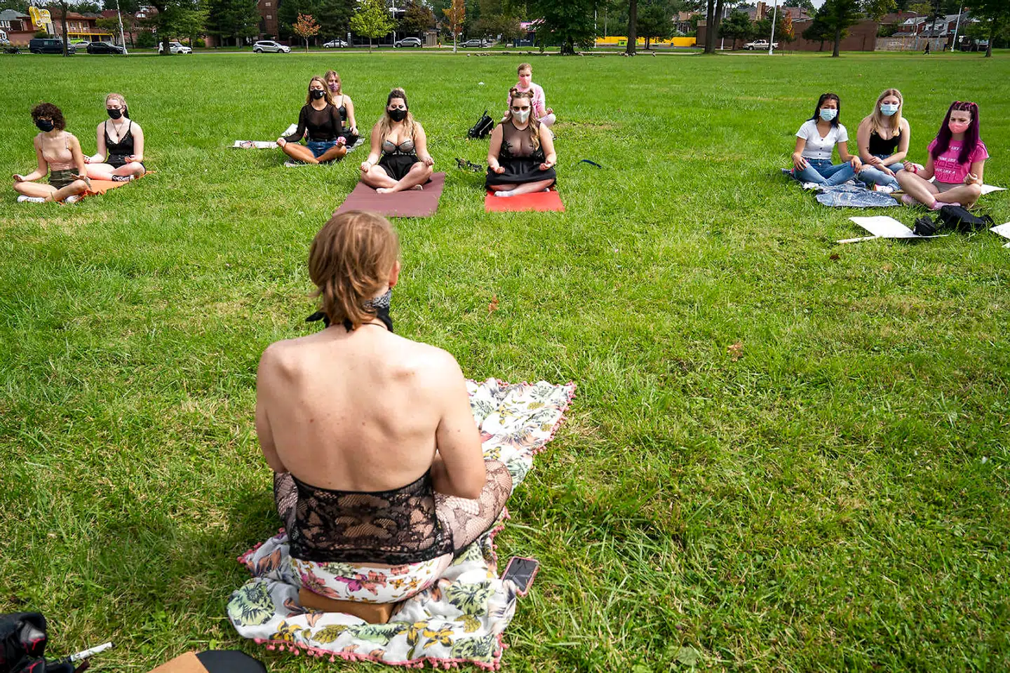 Yoga for »sluts« var en del af arrangementet.