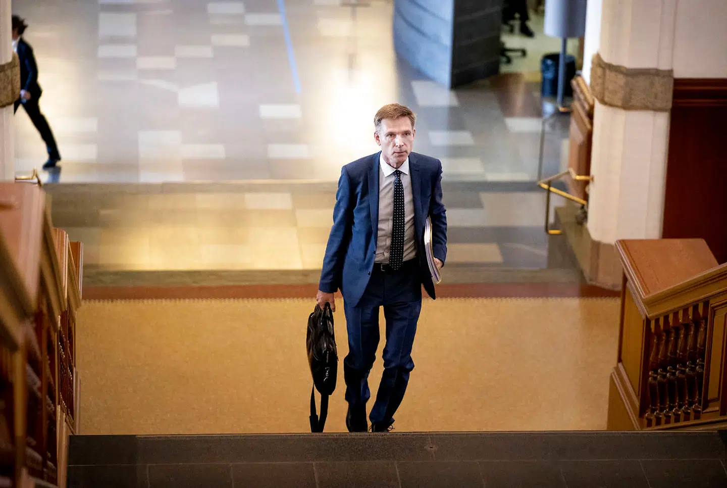 »Den kan blive et problem,« siger DF-formand Kristian Thulesen Dahl om en kommende bog. Advarslen fra DF-formanden blev givet på et lukket møde i partiet, som der nu er lækket fra.