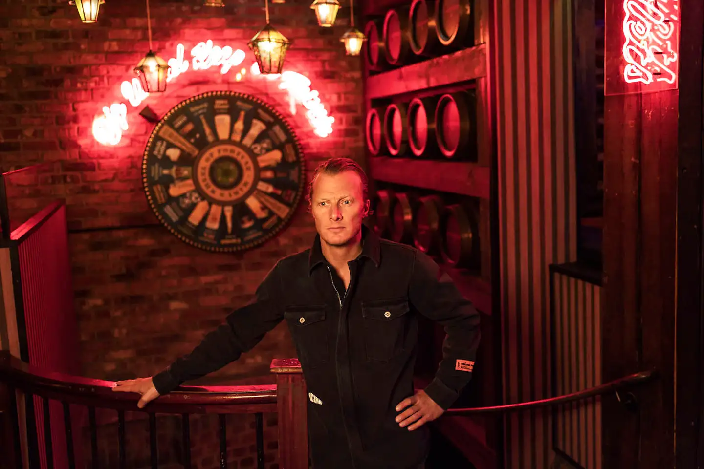 Adam Falbert, Danmarks ukronede barkonge fotograferet på Proud Mary Pub.