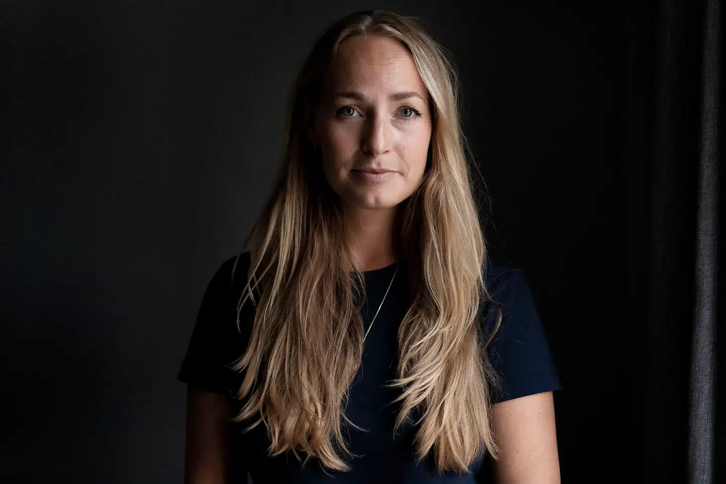 eg har ikke taget skade, men jeg vil bare heller ikke finde mig i leverpostejssexismen.« Journalist Elisabeth Thiis er en af 701 medunderskrivere på støtteerklæringen til TV-vært Sofie Linde.