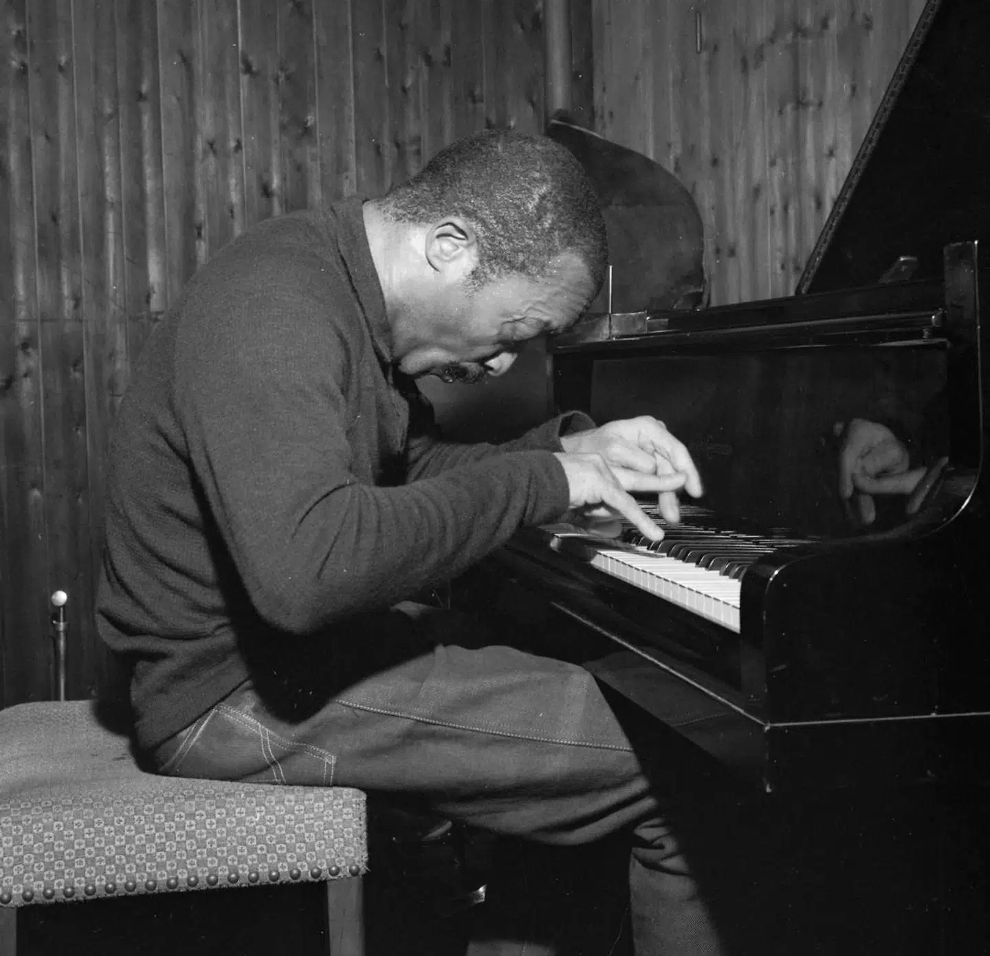 Avantgarde-pianisten Cecil Taylor optræder i Jazzhus Montmartre i 1962.