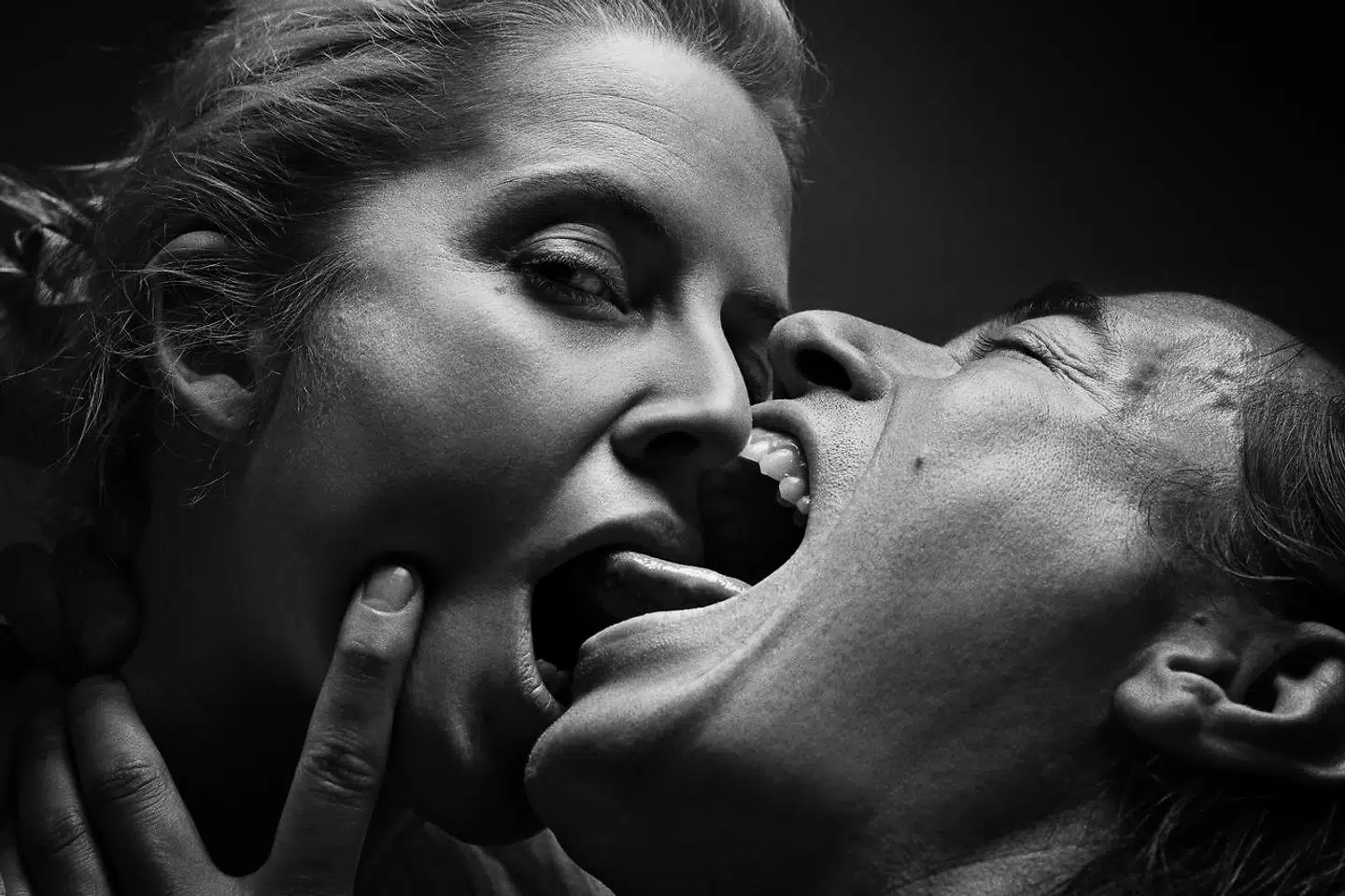 Kønskamp? Sicilia Gadborg Høegh og Peter Christoffersen i »Et dukkehjem«.