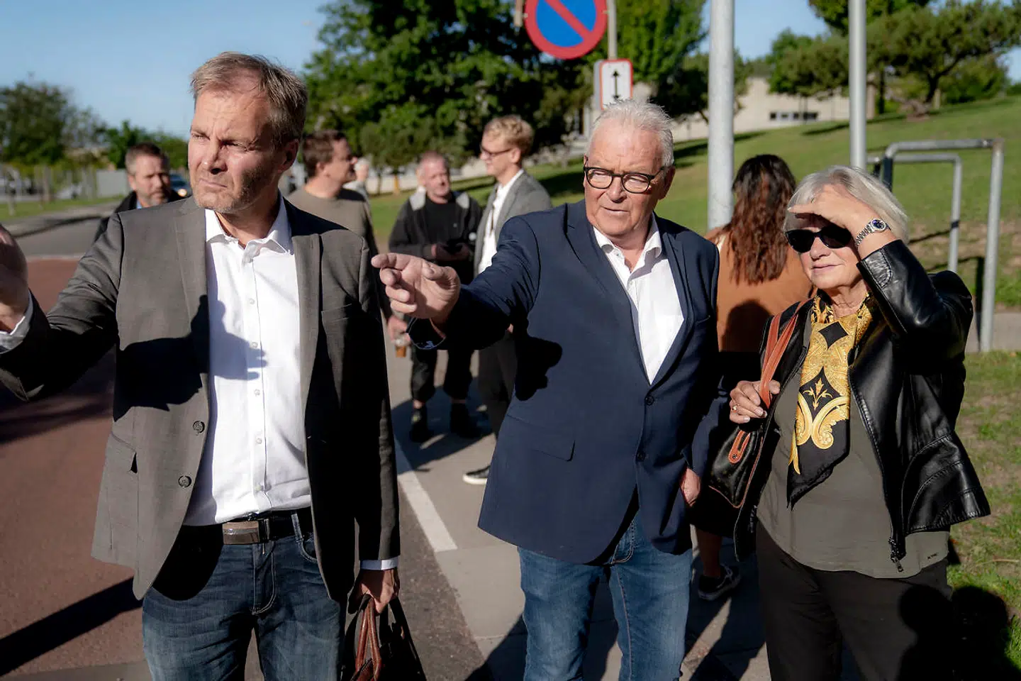 Pia Kjærsgaard og Peter Skaarup fra Dansk Folkeparti var på besøg hos boligformand Ebbe Ahlgren i det konfliktramte Motalavej-område i Korsør, hvor unge fra to libanesiske familier har hærget.
