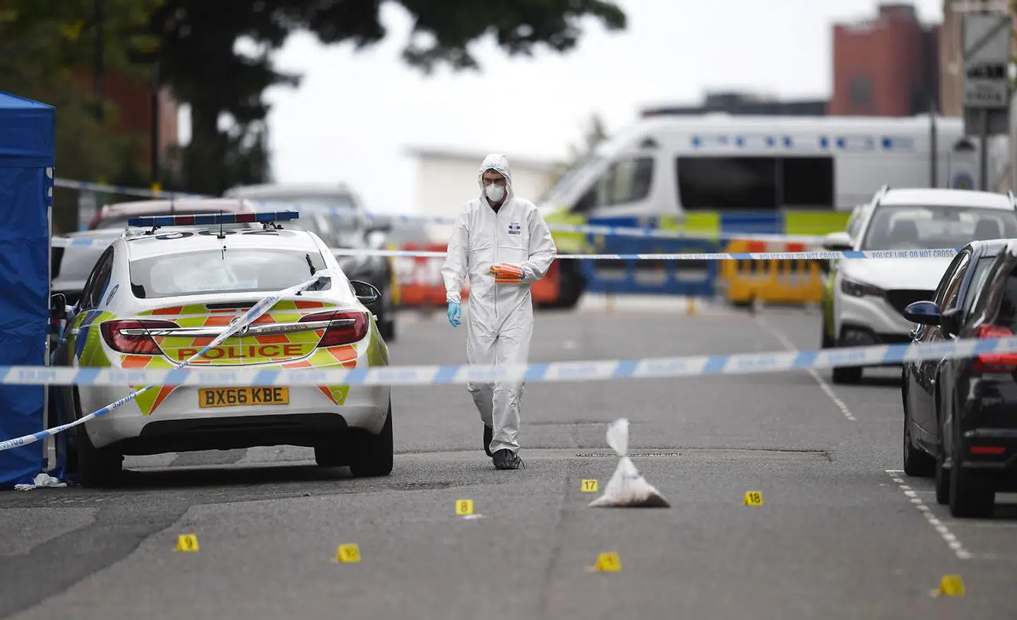 Arkivfoto: 27-årig anholdt efter knivstikkerier, hvor en blev dræbt og syv blev såret i Storbritanniens næststørste by.