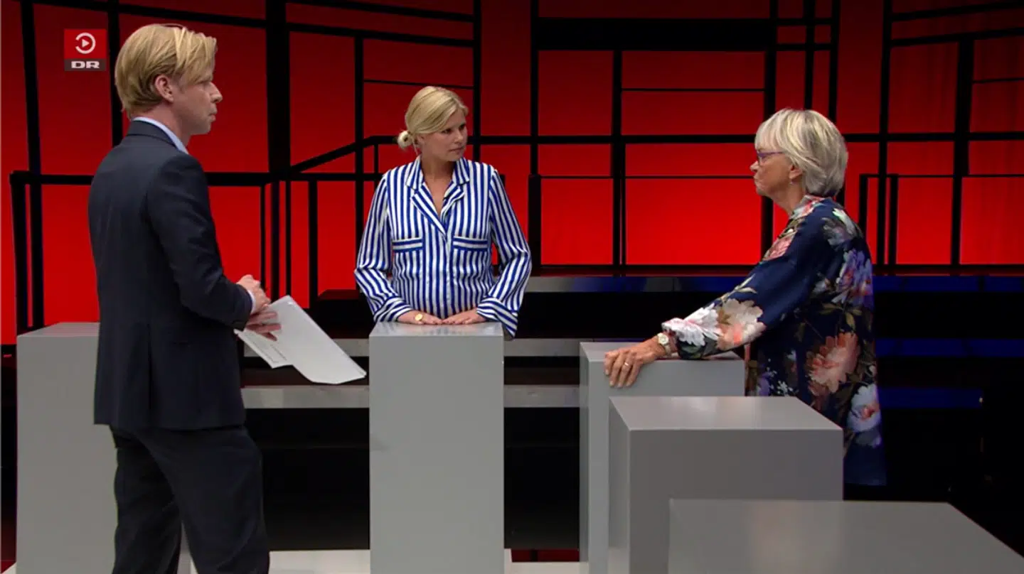 »Du skal lade være med at være offer hele tiden,« sagde DF-stifter Pia Kjærsgaard til Sofie Linde i »Debatten« på DR2 torsdag aften. »Det er lige præcis det, jeg undgår,« lød TV-værtindens svar.