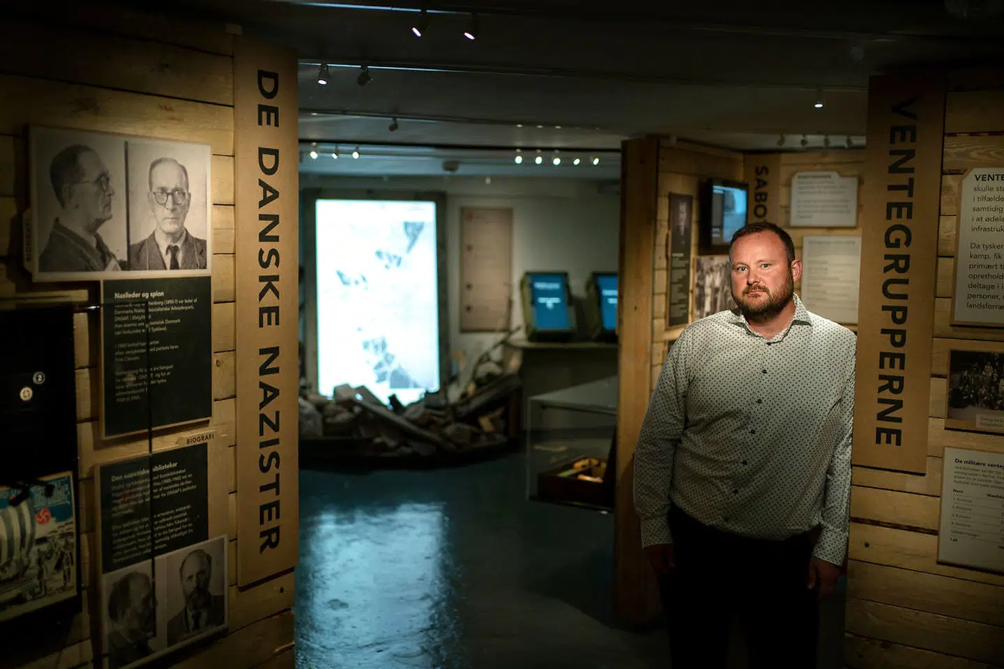 Bestættelsesmuseet i Aarhus er blevet renoveret og gentænkt. Leder og museumsinspektør Søren Tange Rasmussen har gennemgået arkivalier om Aarhus under krigen, og det er en helt ny historie, der fortælles på museet.
