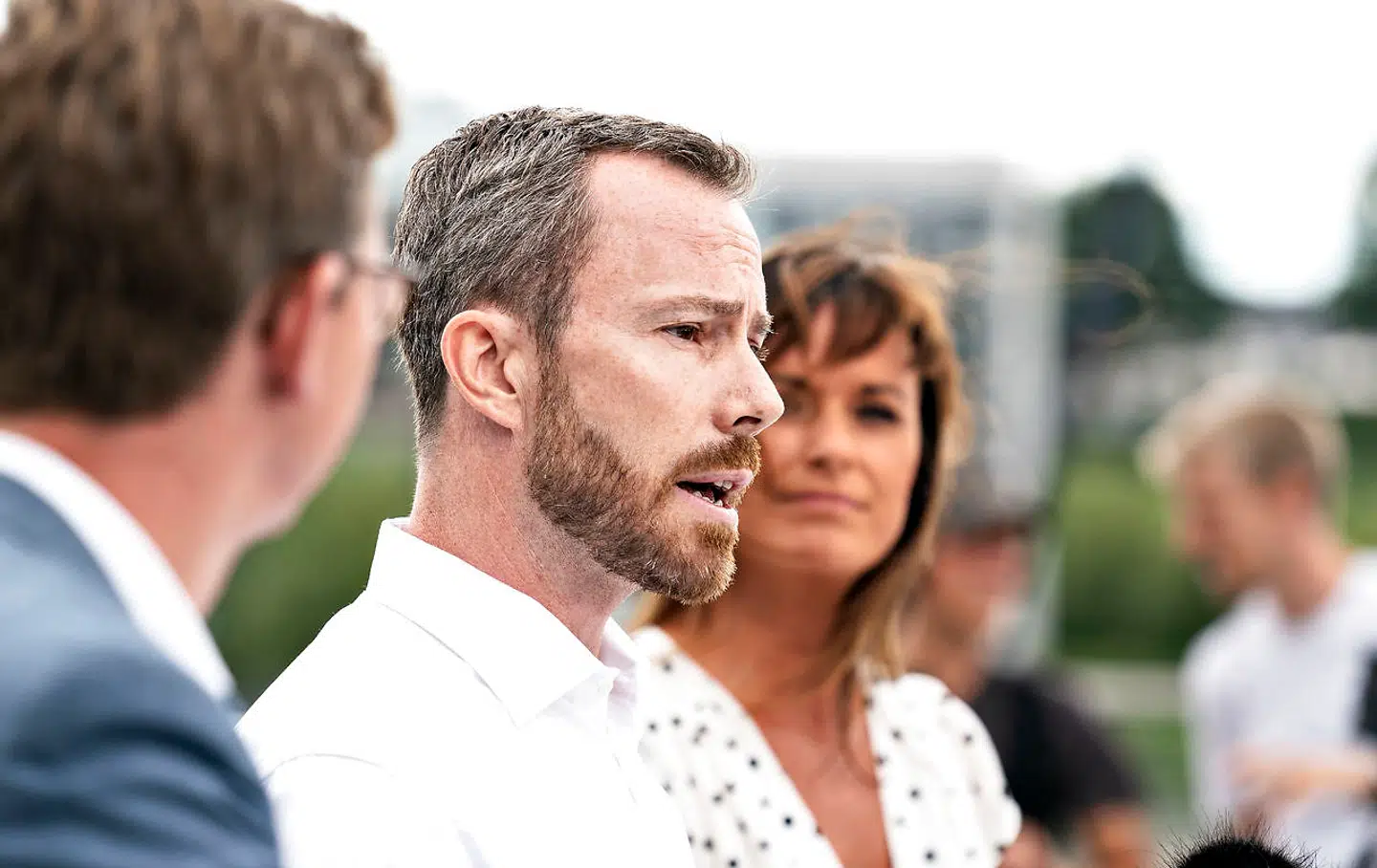 Jakob Ellemann-Jensen, Sophie Løhde og Karsten Lauritzen ses her under Venstres pressemøde i forbindelse med deres sommergruppemøde på Hotel Alsik i Sønderborg, fredag den 21. august 2020. I den kommende uge vil udlændingedebatten om nye stramninger for en stund vende tilbage, når politiudspil præsenteres, og Ellemann skal understrege hård linje. Det skriver Ritzau, fredag den 21. august 2020.. (Foto: Henning Bagger/Ritzau Scanpix)