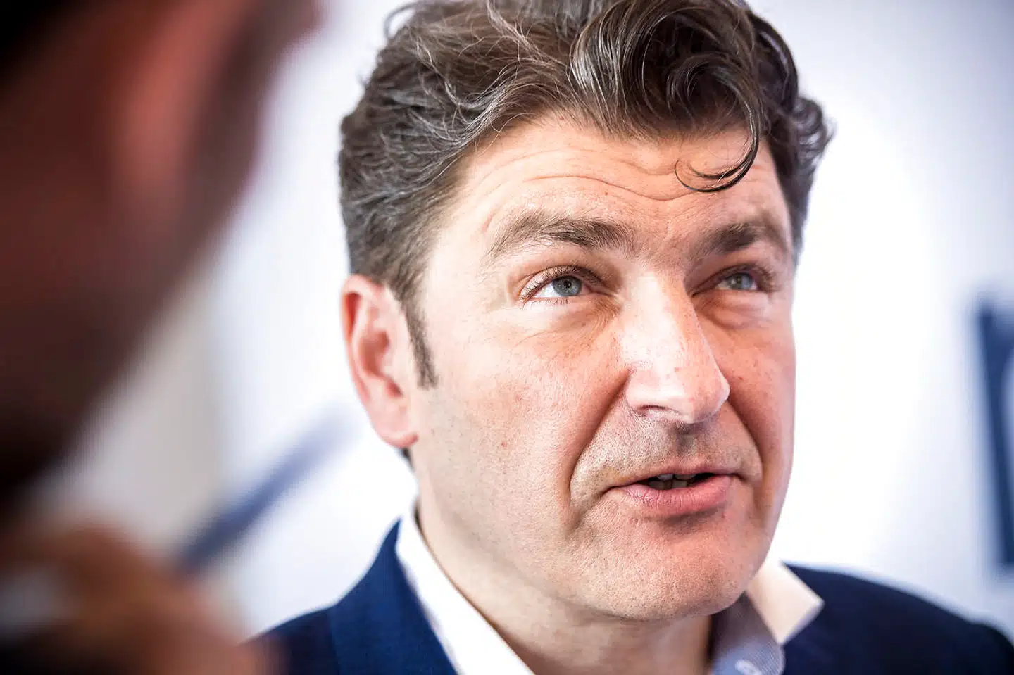 Netcompanys topchef, André Rogaczewski, har en plan for at hjælpe demente Else.