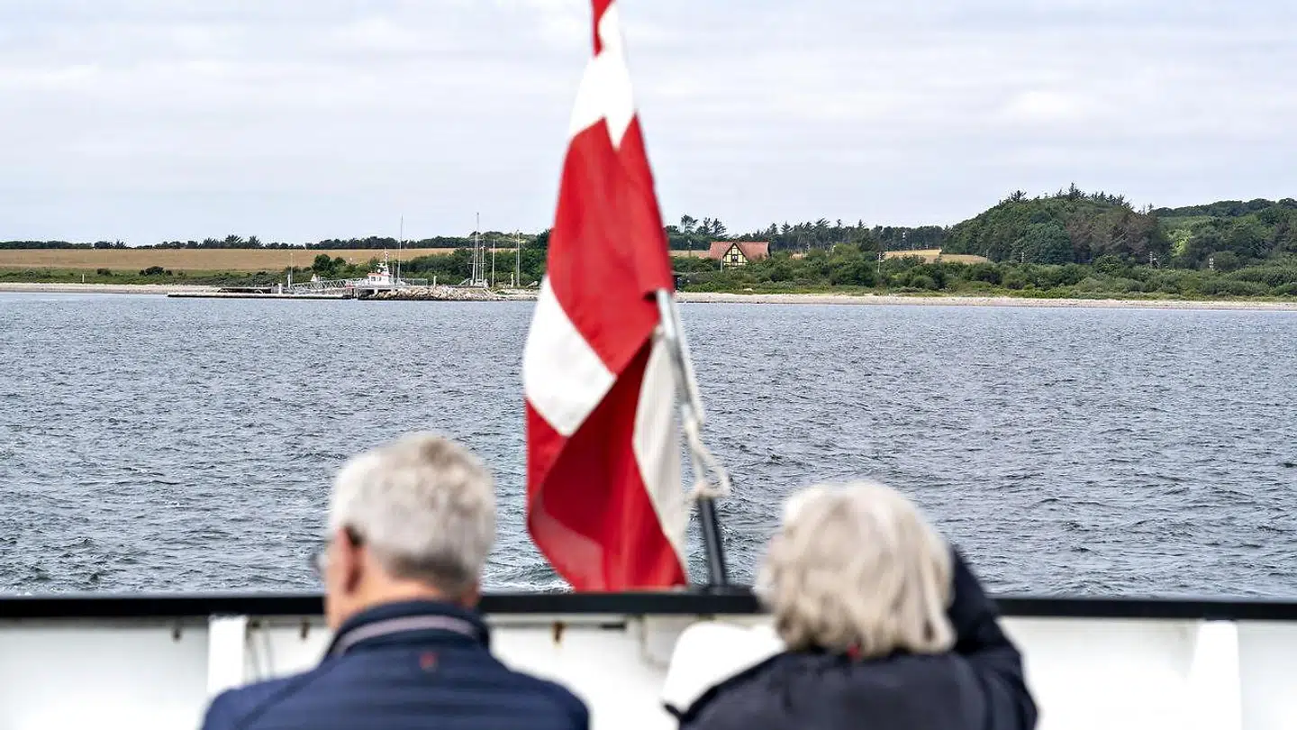 Danskerne lever længere og længere og skal derfor blive længere på arbejdsmarkedet. Sådan er velfærdsforligene fra 2006 og 2011 strikket sammen. Nu skal ny Pensionskommission se på danskernes pensionsalder.